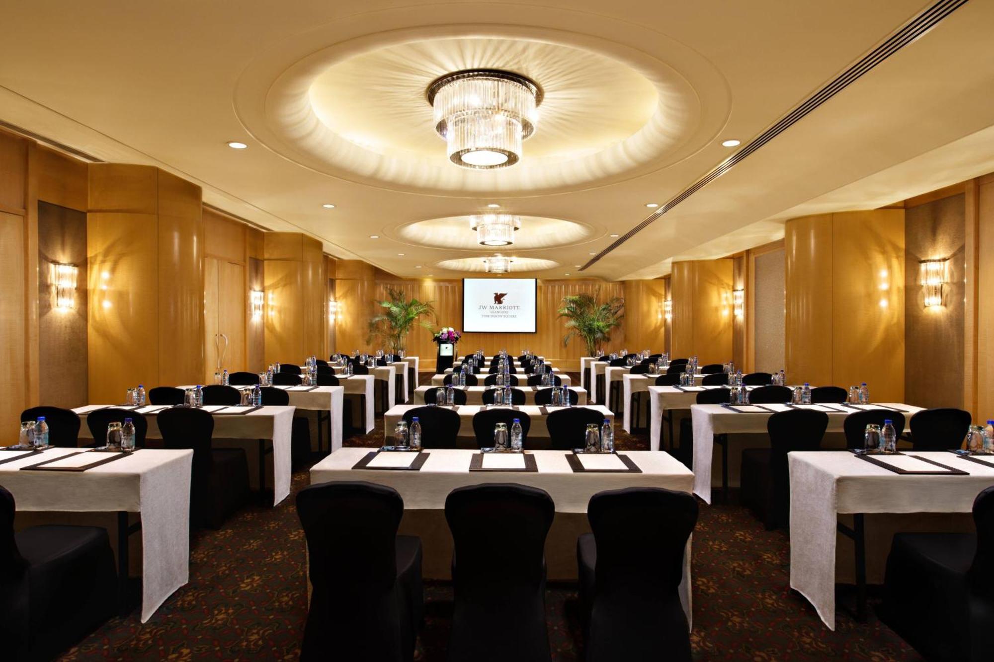 Jw Marriott Shanghai At Tomorrow Square Екстериор снимка